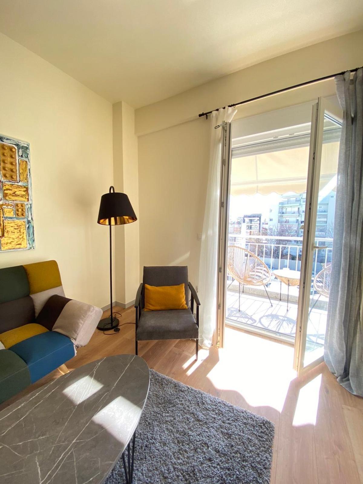 C.15 Vardan'S Apartment テッサロニキ エクステリア 写真